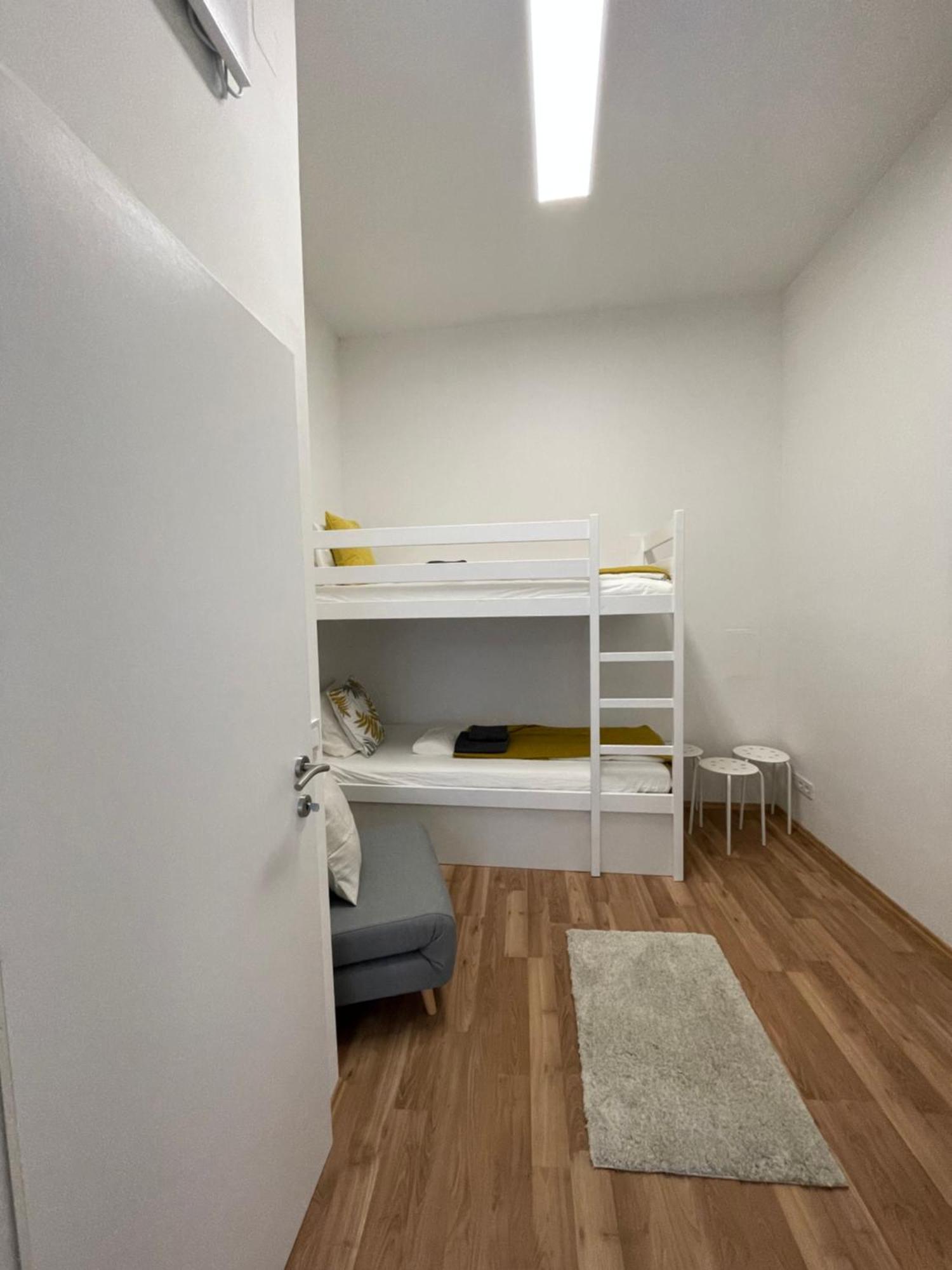 Central Mini Apartment Rhg 1 ウィーン エクステリア 写真