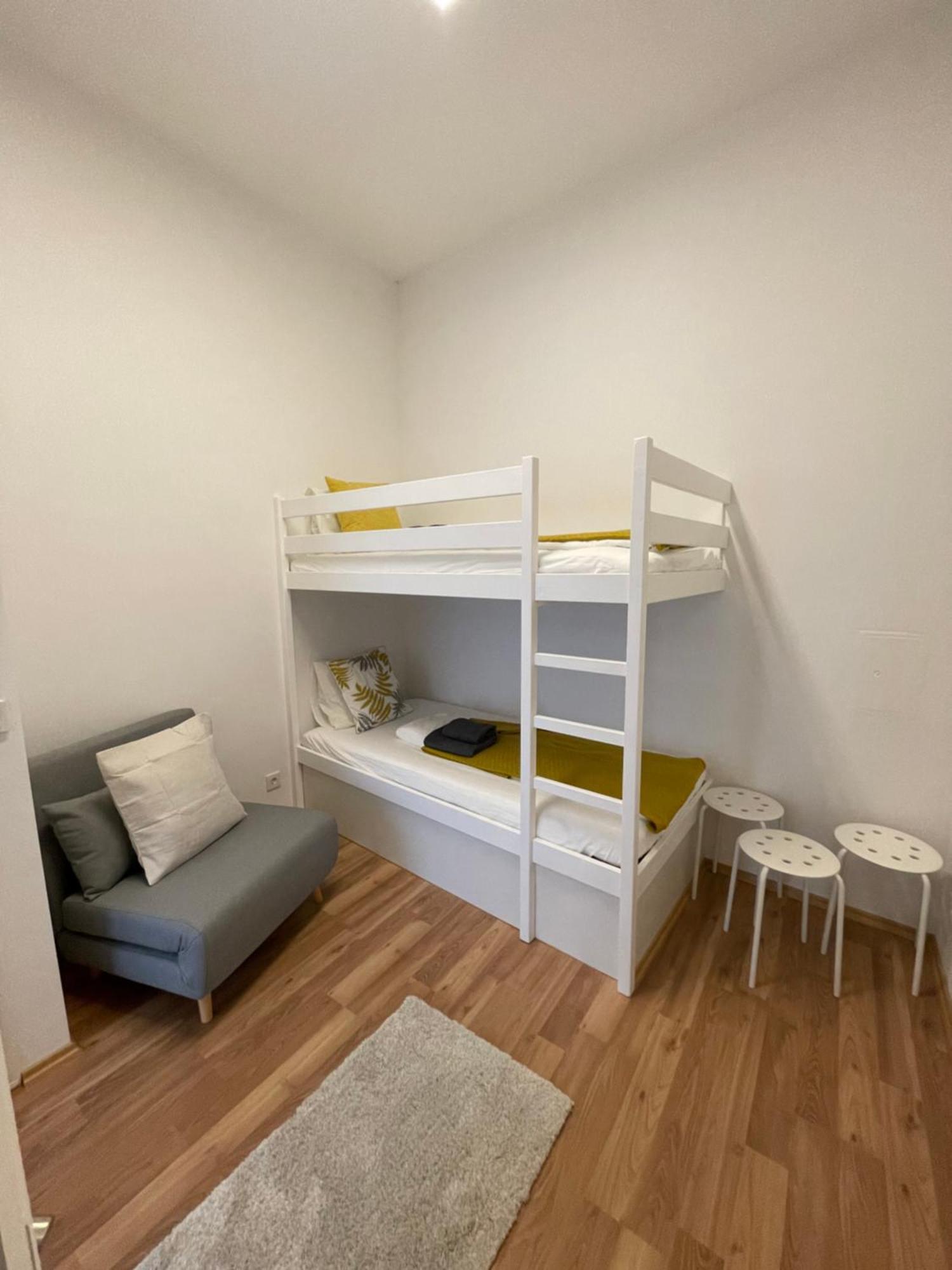 Central Mini Apartment Rhg 1 ウィーン エクステリア 写真